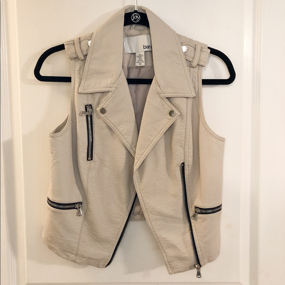 Bar III White leather moto vest